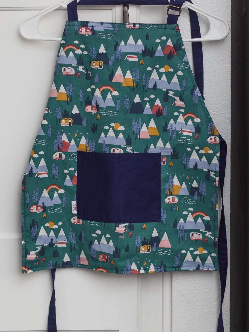 Kids Apron with Mountain & Camper Print - Navy Pocket